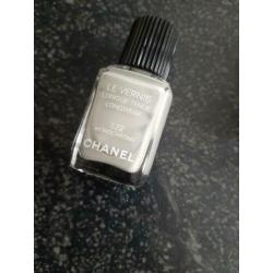 Chanel Le Vernis Nail Colour in diverse kleuren (NIEUW)