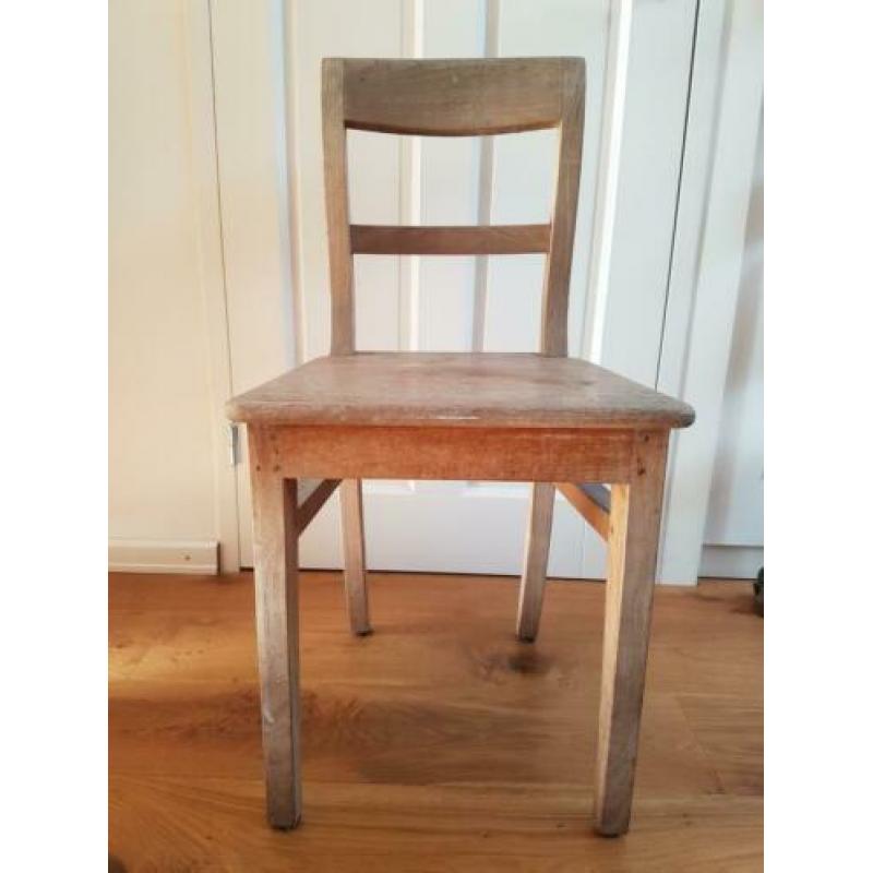 Brocante houten eetstoel