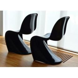 2 Verner Panton Chairs / Stoelen voor Herman Miller/Fehlbaum