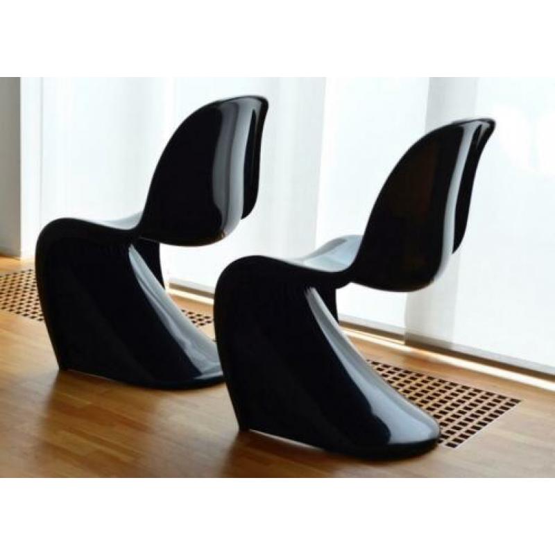 2 Verner Panton Chairs / Stoelen voor Herman Miller/Fehlbaum