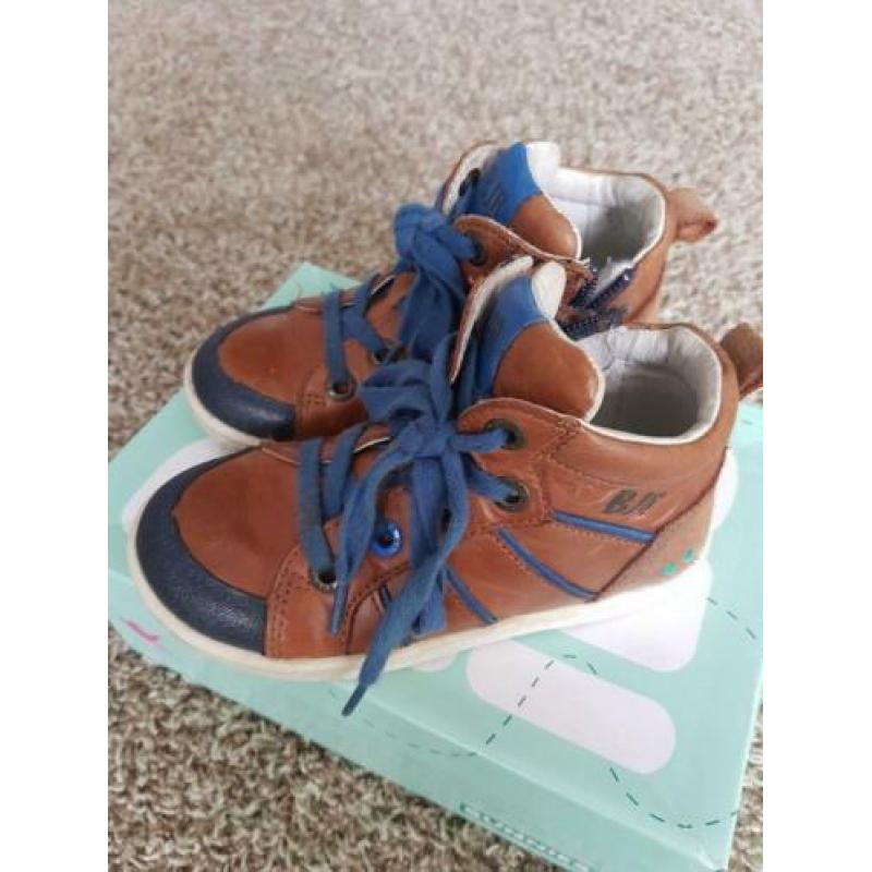 schoen jongen maat 26 bruin/ cognac blauw bunnies zgan