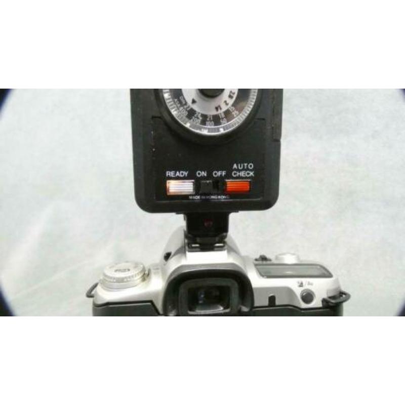 Pentax MZ 50 Spiegelreflex, beide met bodycap. 2 stuks. De
