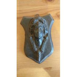 Wapenschild hoofd van vrouw, (giet)ijzer, midden 19e eeuw