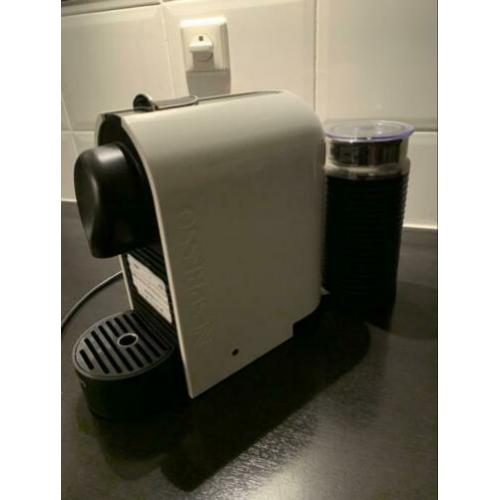 Krups Nespresso U&Milk Cream XN2601 €50,-