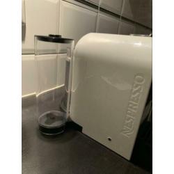 Krups Nespresso U&Milk Cream XN2601 €50,-