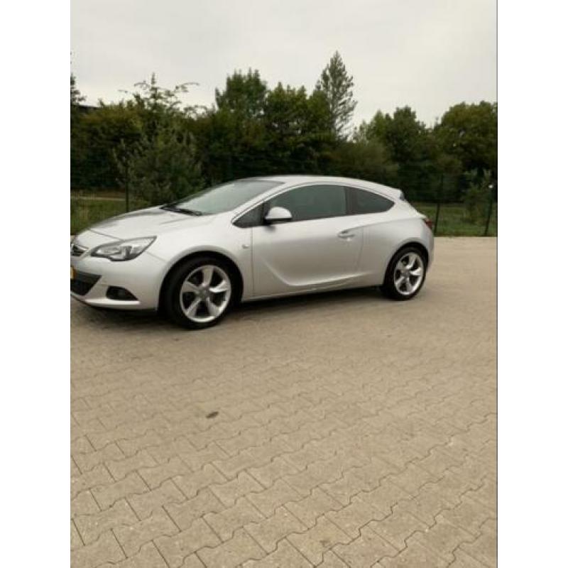 Opel Astra 1.4 16V 103KW GTC 2012 Grijs met nieuwe Apk!!
