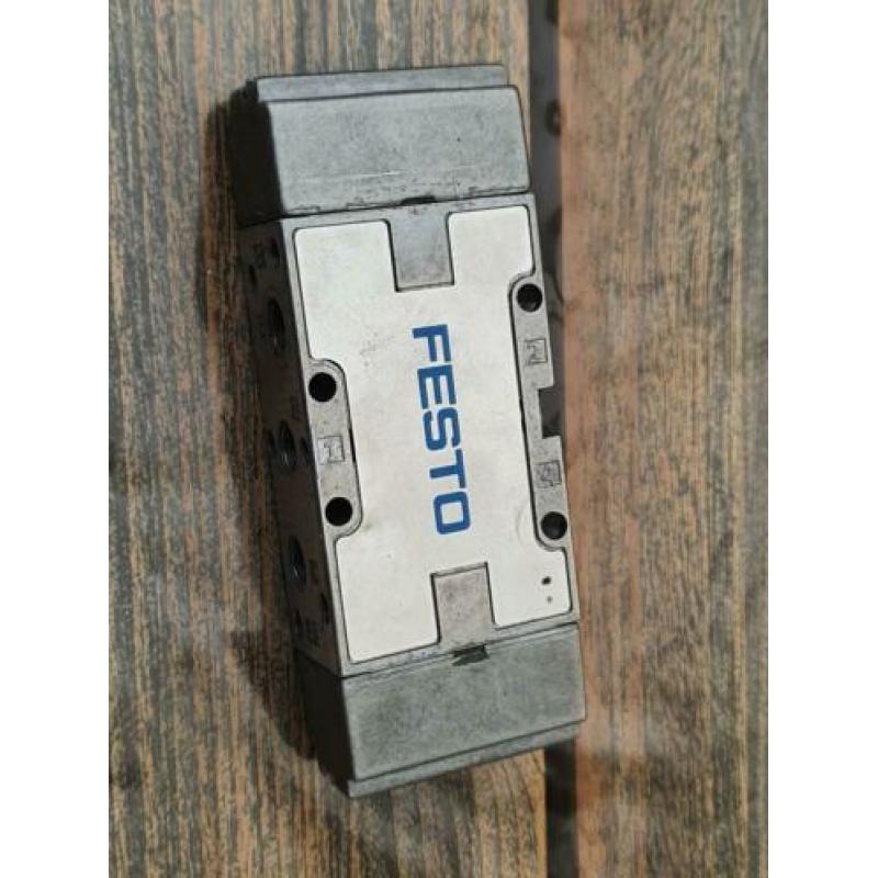 Festo Pneumatisch VL-5-1/8-B J-5-1/8-B