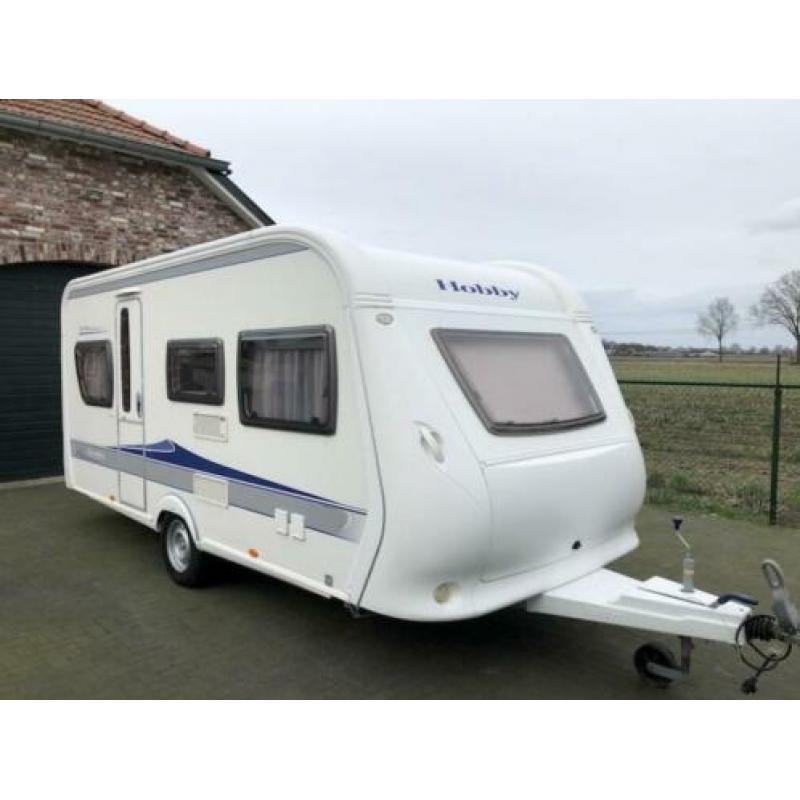Hobby Excellent 455 UF 2010 Brand voortent , luifel,
