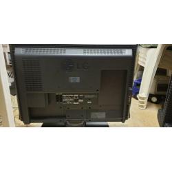 LG 32LC2R HD ready LCD