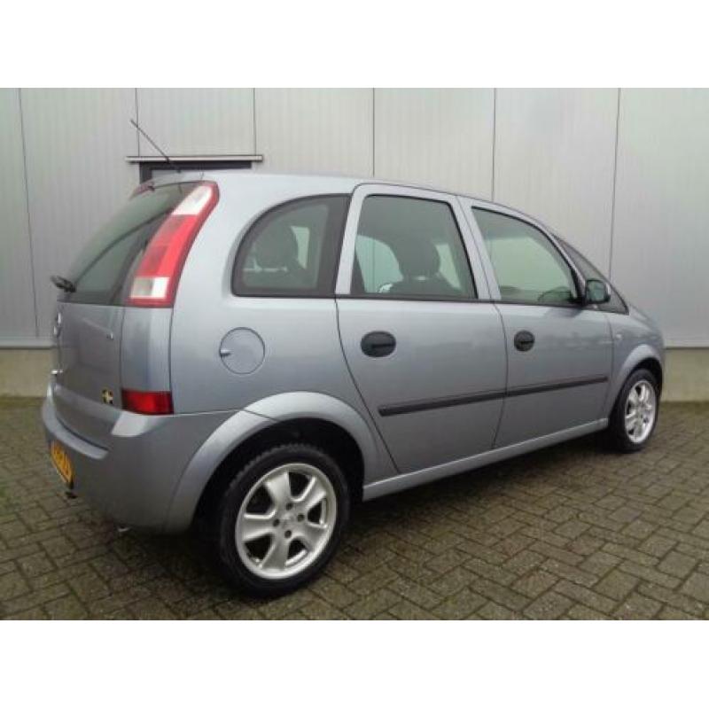 Opel Meriva 1.6-16V Enjoy Nette auto met veel Luxe!