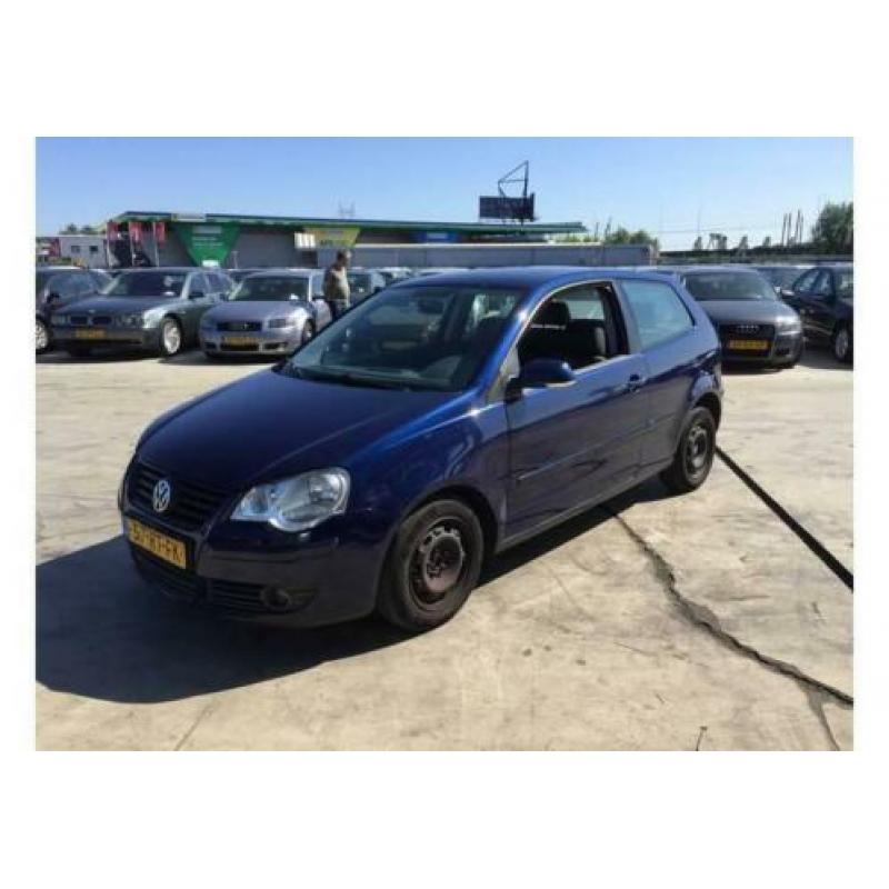 Volkswagen Polo 1.4-16V Turijn