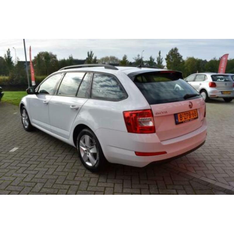 Skoda Octavia Combi 1.6 TDI Greenline Businessline Navi | Cl