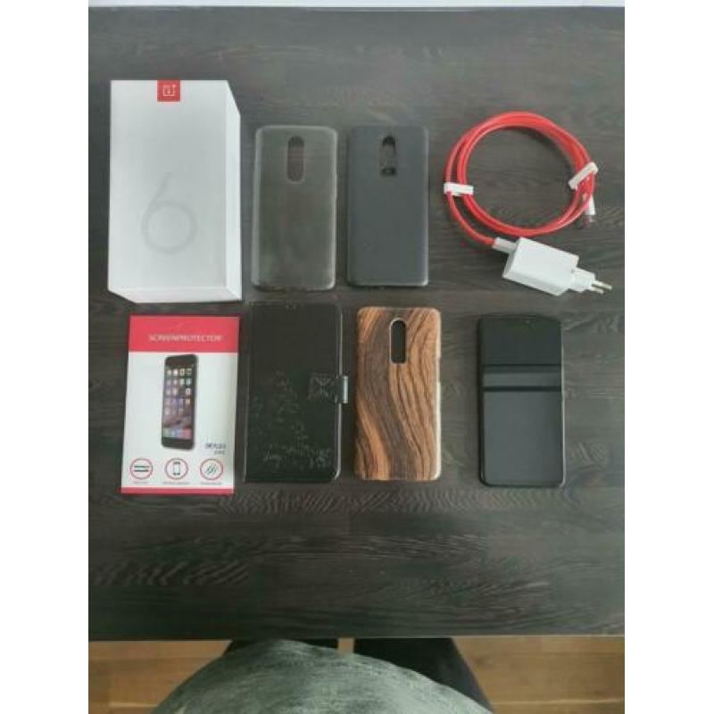 Zwarte oneplus 6 128gb geheugen inclusief accessoires