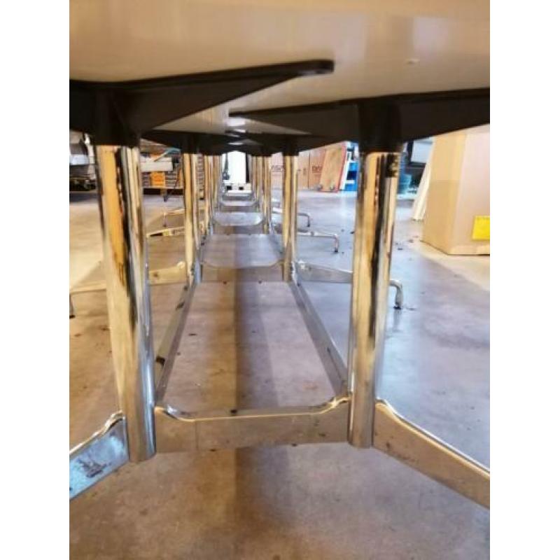 Vitra Eames tafel
