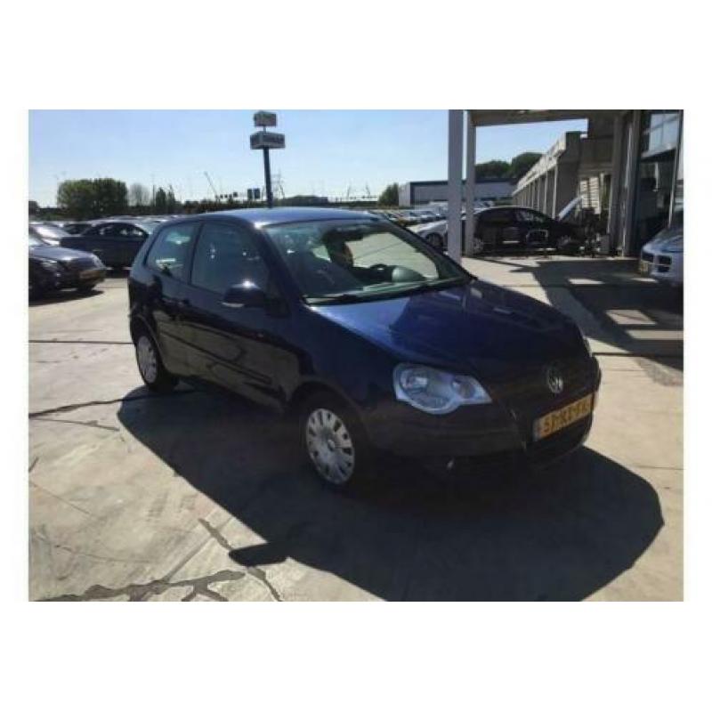 Volkswagen Polo 1.4-16V Turijn