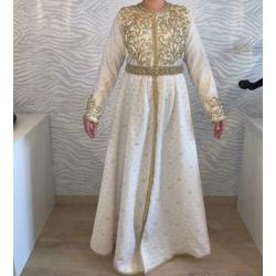 Mooie goud/beige caftan/takshita maat 38/40/42