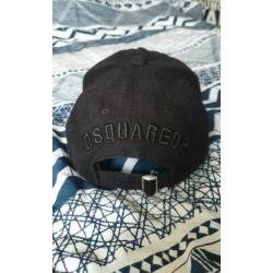ICON Dsquared2 pet