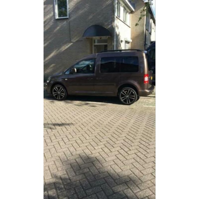 Volkswagen Caddy 1.2 TSI 77KW LIFE 2011 BENZINE 5 PERSOONS