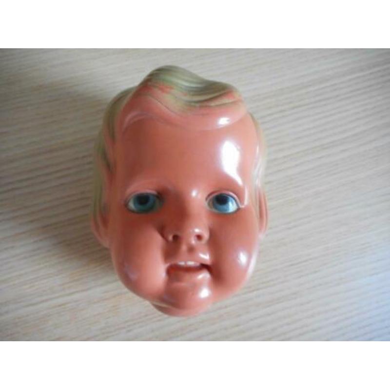 Poppen hoofd uit jaren 1930