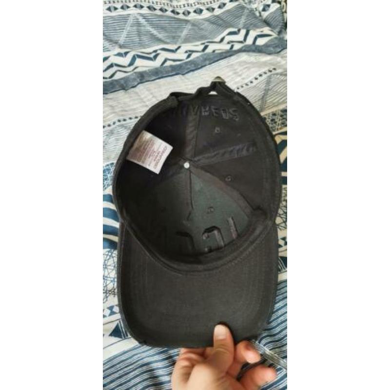ICON Dsquared2 pet
