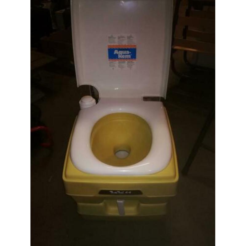 thetford porta potti