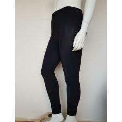 Marithé et Francois Girbaud legging. Mt. 40. Zwart/travelsto
