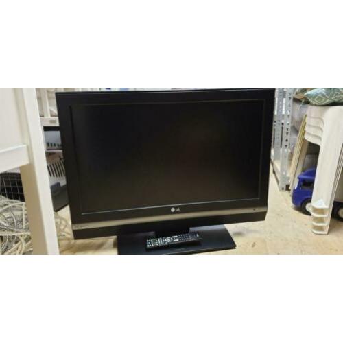 LG 32LC2R HD ready LCD