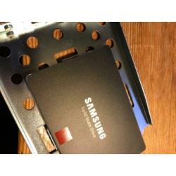 Qnap SS-453 Pro te koop