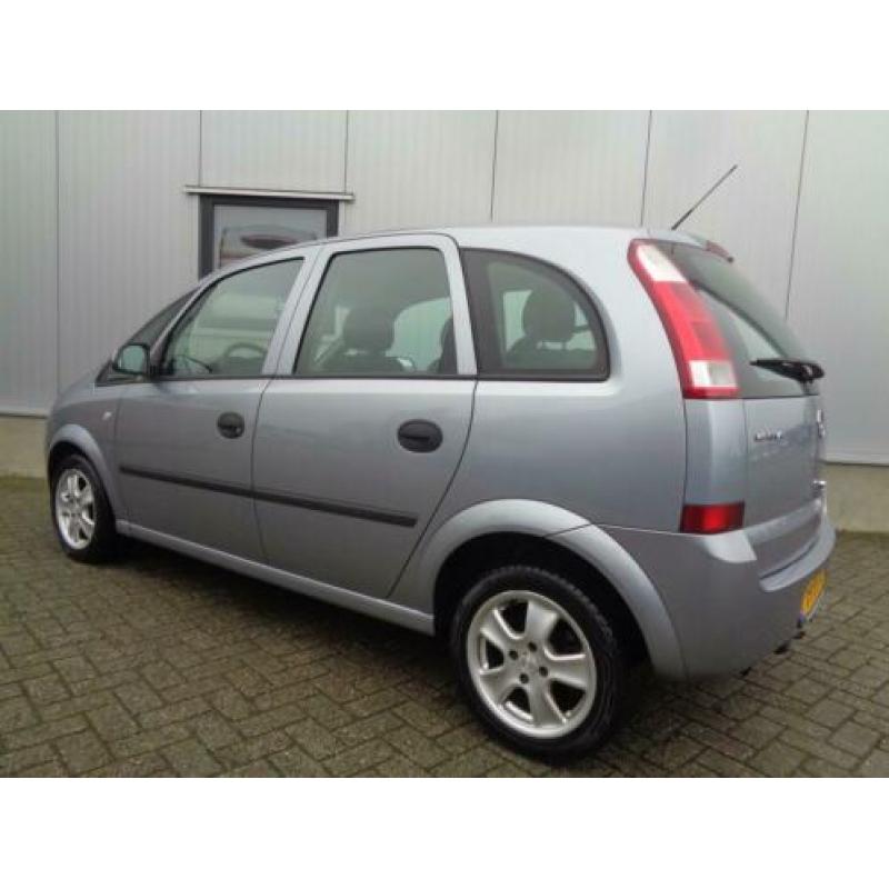 Opel Meriva 1.6-16V Enjoy Nette auto met veel Luxe!