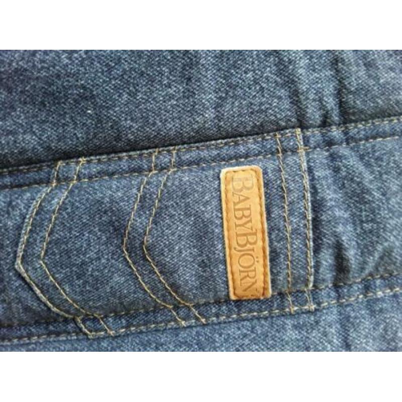 Babydraagzak, merk babybjörn, denim stof.