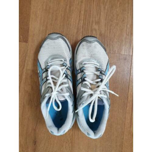 Asics gympen, maat 39, weinig gedragen