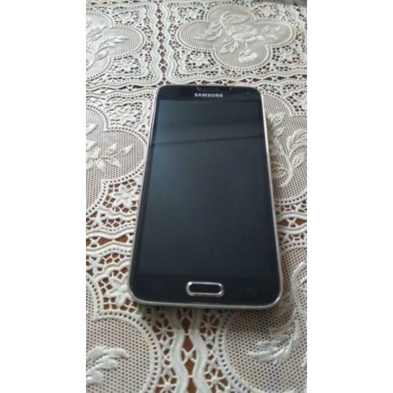 Samsung galaxy s 5 16 GB