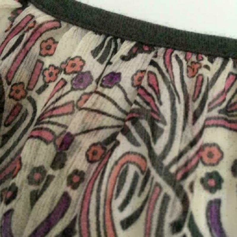 3647 Mooie transparante blouse top VILA; Mt=L Nieuwstaat