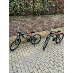 B’twin rockrider 340 mountainbike bike fiets