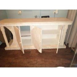 Hoogte 85 cm lengte 195 cm breedte 54 cm