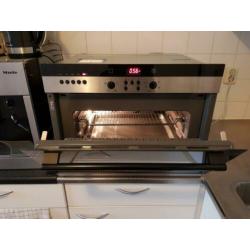 Mooie Bosch RVS inbouw oven met magnetron functie