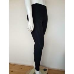 Marithé et Francois Girbaud legging. Mt. 40. Zwart/travelsto