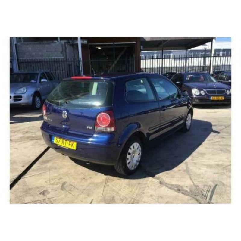 Volkswagen Polo 1.4-16V Turijn