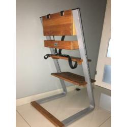 Exclusieve Childwood aluminium/teakhout meegroei-kinderstoel
