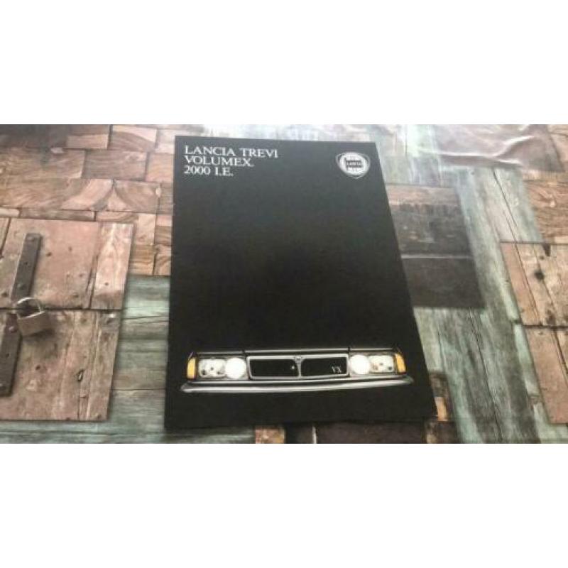 Lancia Trevi folder