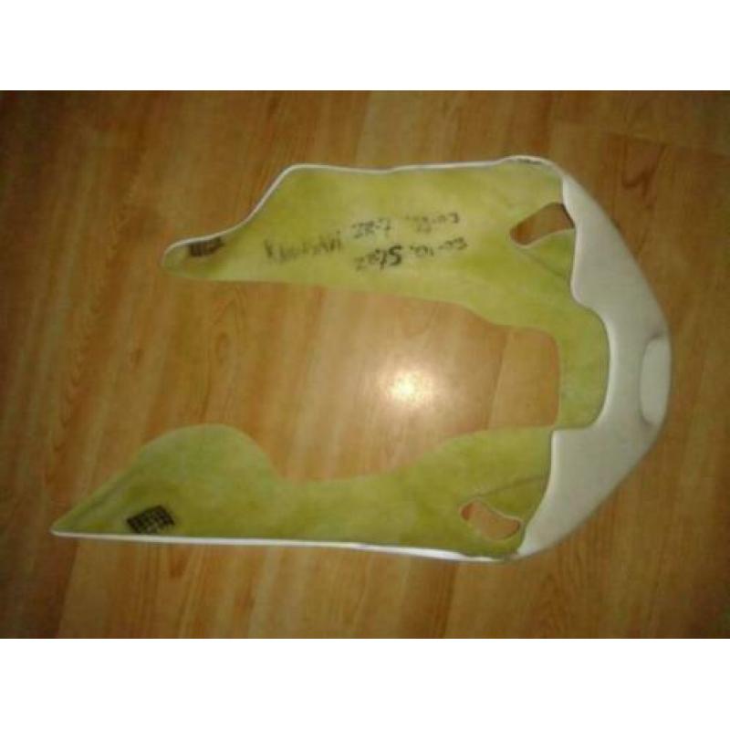 Bellypan, Bugspoiler, Onderkuip Kawasaki ZR-7R(S) €99