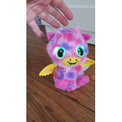 Hatchimal baby draakje.