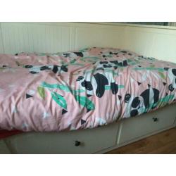 Hemnes Ikea bedbank