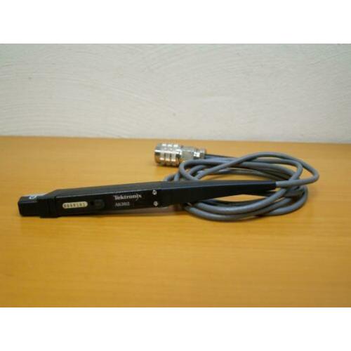 Tektronix A6302 current probe.