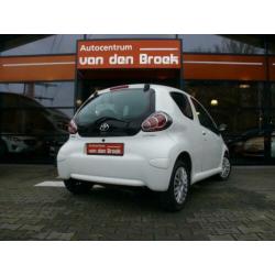 Toyota Aygo 1.0 VVT-i Comfort Airco Elec Pakket Face Lift Ni