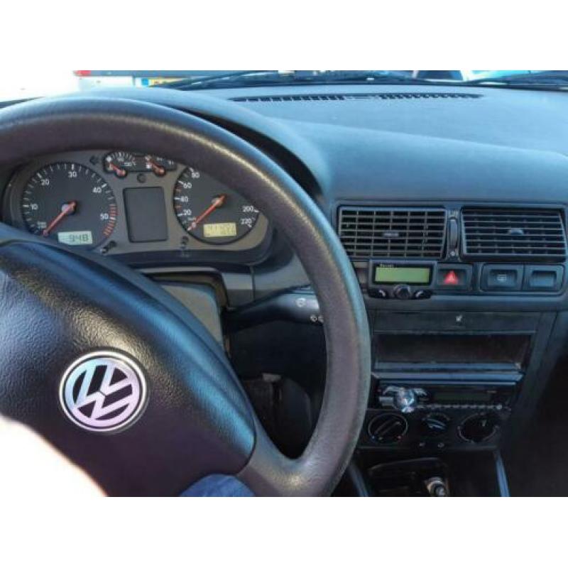Volkswagen Golf 1.9 TDI 66KW 2000 Grijs