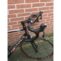 60cm Sensa Tiagra Racefiets met navigatie,helm,schoenen,slot