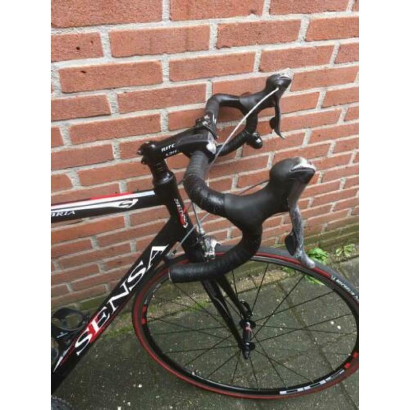 60cm Sensa Tiagra Racefiets met navigatie,helm,schoenen,slot