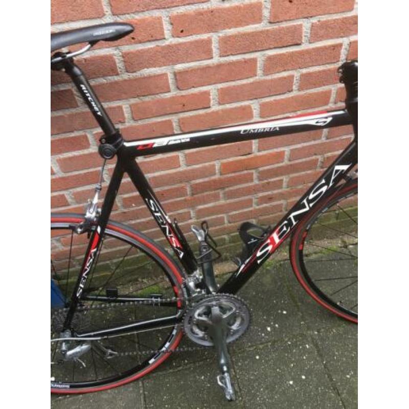 60cm Sensa Tiagra Racefiets met navigatie,helm,schoenen,slot