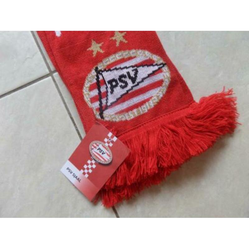 PSV Eindhoven 5 mutsen en sjaals
